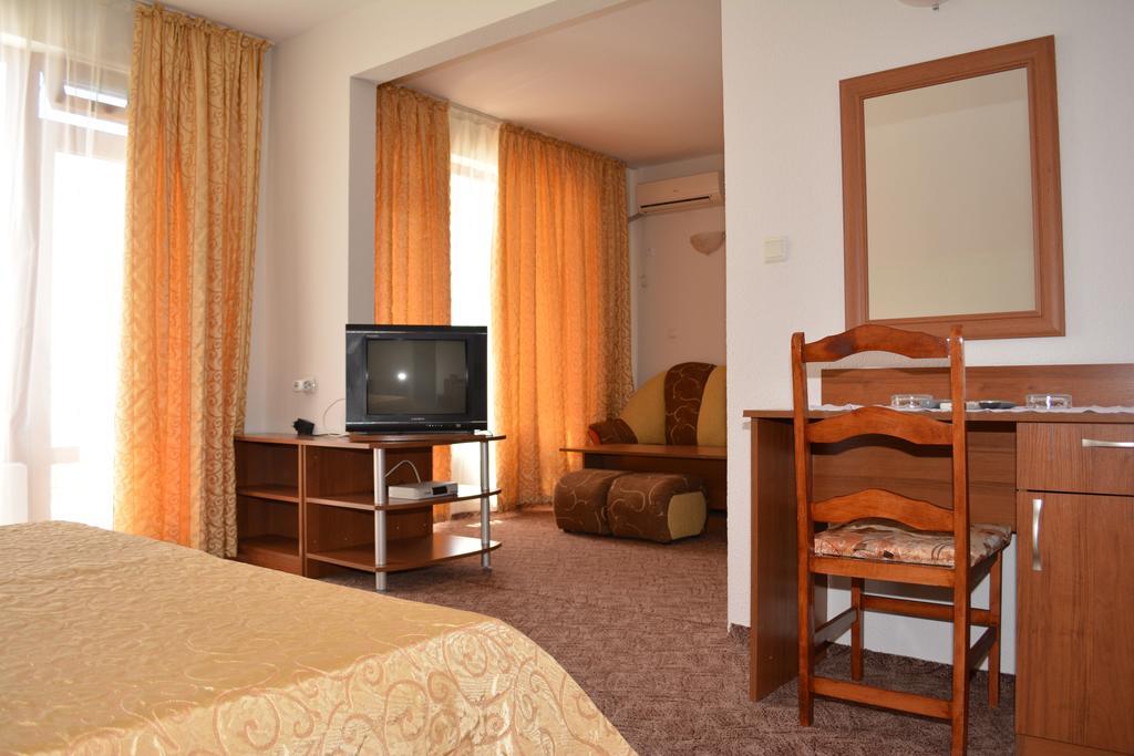 Hotel Genada Sveti Vlas Dış mekan fotoğraf