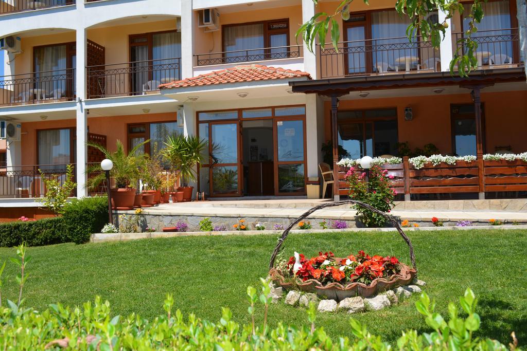 Hotel Genada Sveti Vlas Dış mekan fotoğraf