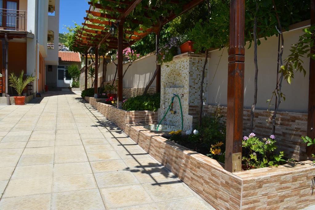 Hotel Genada Sveti Vlas Dış mekan fotoğraf