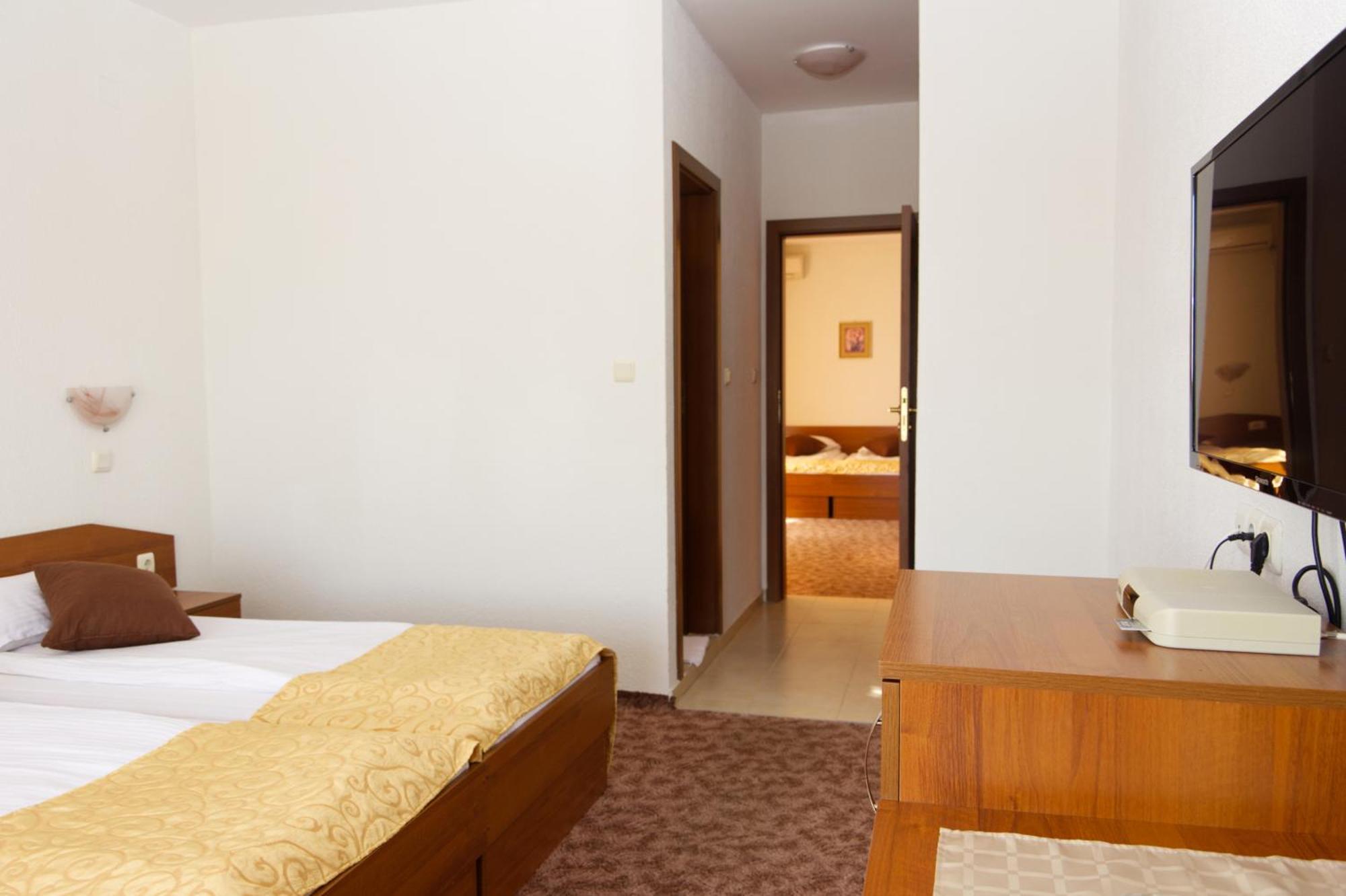 Hotel Genada Sveti Vlas Dış mekan fotoğraf