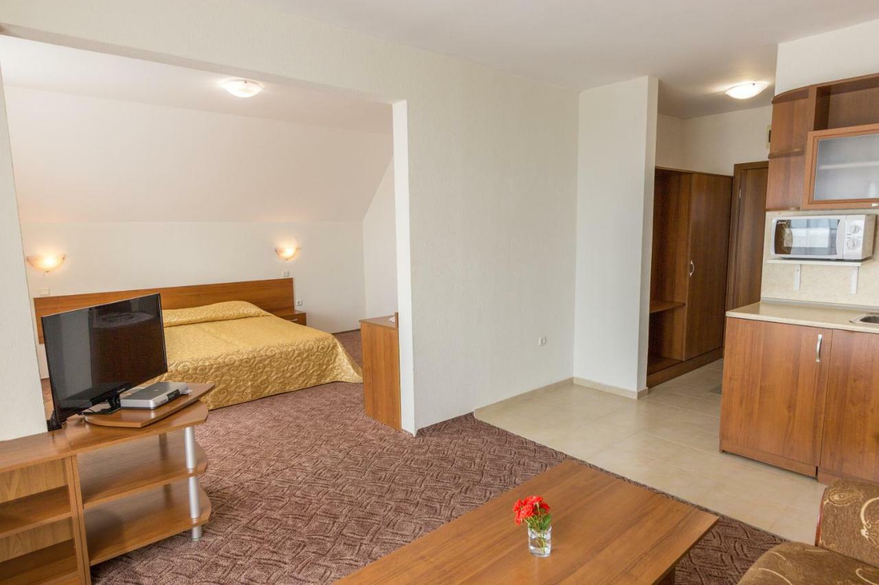 Hotel Genada Sveti Vlas Dış mekan fotoğraf
