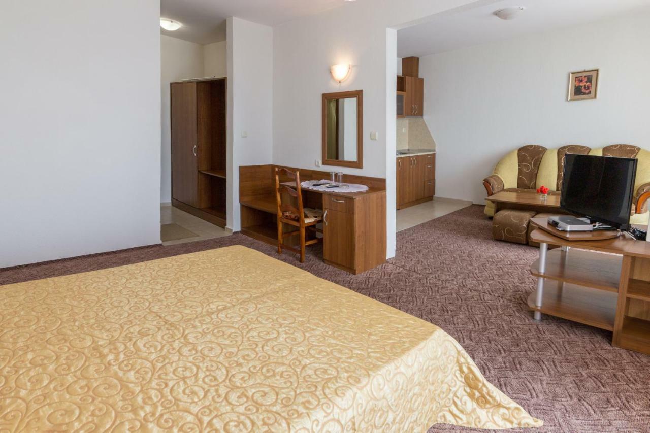 Hotel Genada Sveti Vlas Dış mekan fotoğraf